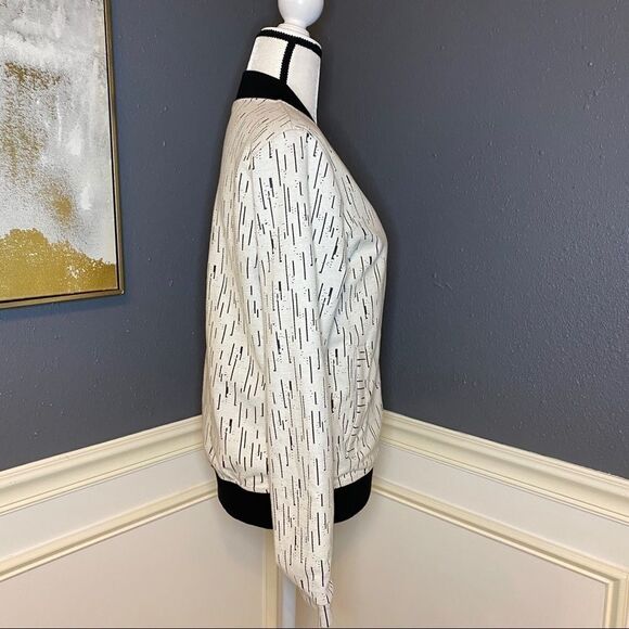 EKYOG JACQUARD FLEECE VARSITY JACKET - Picture 9 of 14